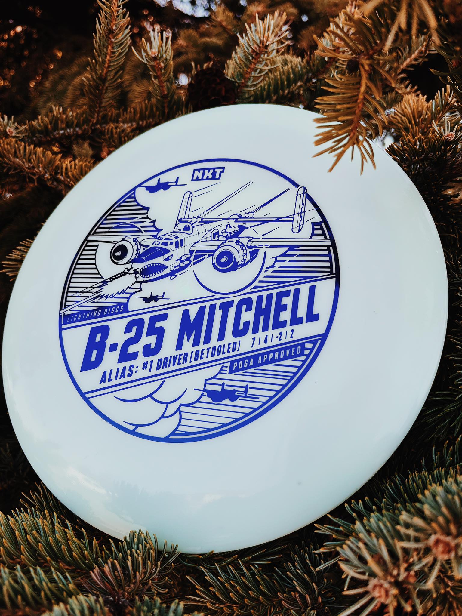 B-25 Mitchell #1 Driver by Lightning Discs in durable NXT plastic, offering maximum glide and a controllable flight path, ideal for long straight drives with a touch of turn.